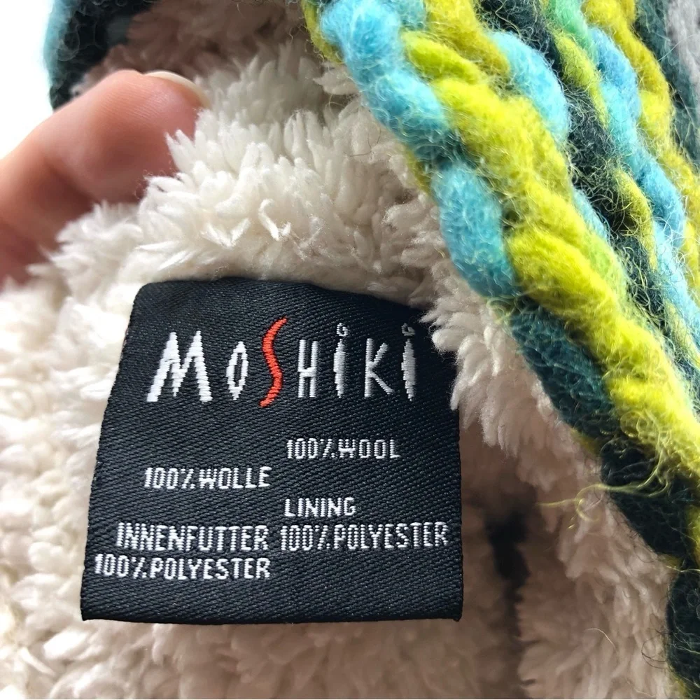 MOSHIKI Beanie Hat Pom Pom Knit Wool Made in Nepal Lined Warm Winter Women Snow